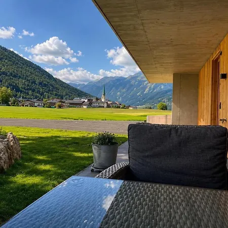 Alps & Maple Apartament